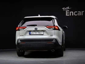 Toyota Rav4 2.5 2WD Hybrid XLE| 219к.с.| ВКЛ.ТЕХНОТЕСТ, снимка 4