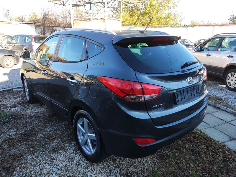 Hyundai IX35 ШВЕЙЦАРИЯ, 4Х4, снимка 4 - Автомобили и джипове - 47785644