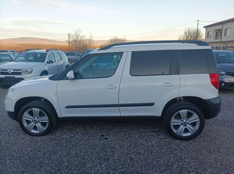 Skoda Yeti 2.0 TDI  4x4, снимка 10 - Автомобили и джипове - 48384152