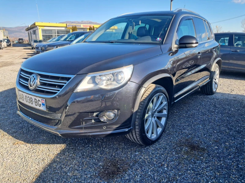 VW Tiguan 2.0 DSG R-LINE, снимка 2 - Автомобили и джипове - 48614489