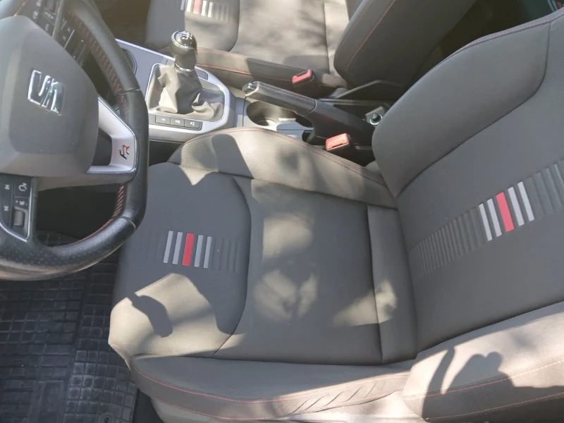 Seat Arona 1.0 TSI FR , снимка 9 - Автомобили и джипове - 50328741
