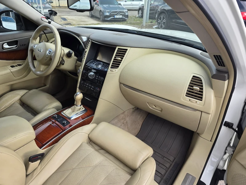 Infiniti QX70 S 3.0 Дизел / Подгрев , обдухване , снимка 8 - Автомобили и джипове - 52912633