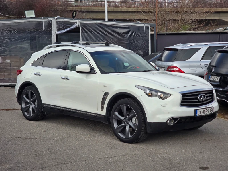 Infiniti QX70 S 3.0 Дизел / Подгрев , обдухване , снимка 4 - Автомобили и джипове - 52912633