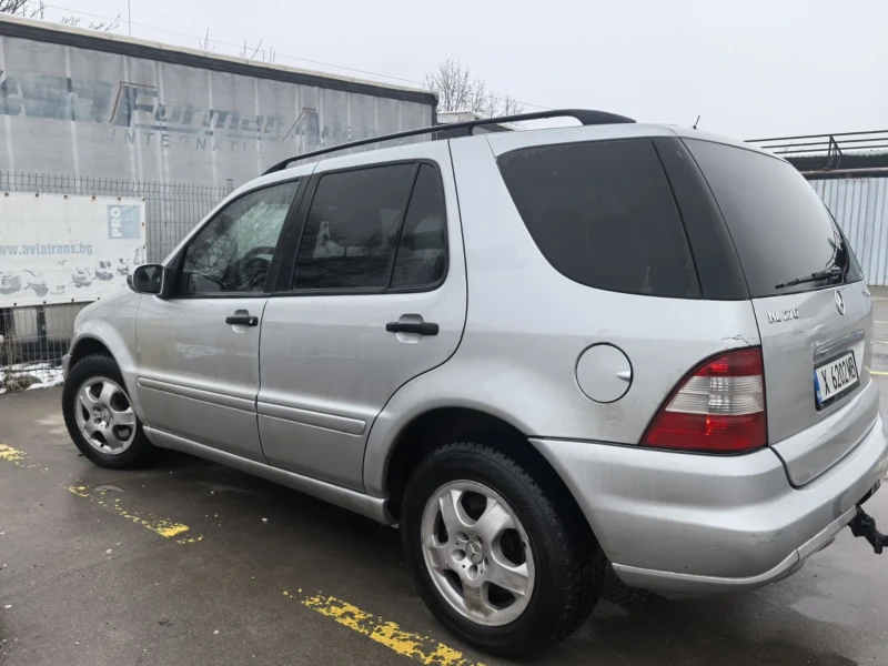 Mercedes-Benz ML 270 2.7 Cad? Avtomatic , снимка 16 - Автомобили и джипове - 53395343