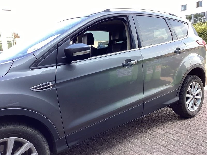 Ford Kuga 2.0TDCI , снимка 3 - Автомобили и джипове - 47086616