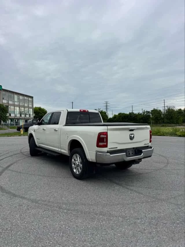 Dodge RAM 2500 * Laramie * CARFAX * ОПЦИЯ ЗА ФИНАНСИРАНЕ, снимка 10 - Автомобили и джипове - 55326922