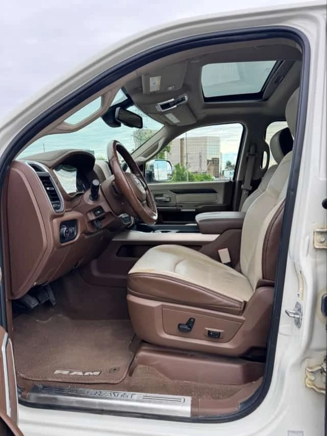 Dodge RAM 2500 * Laramie * CARFAX * ОПЦИЯ ЗА ФИНАНСИРАНЕ, снимка 5 - Автомобили и джипове - 55326922