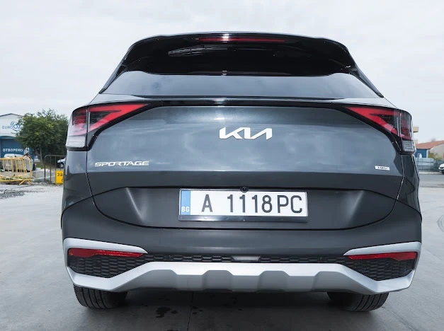 Kia Sportage, снимка 10 - Автомобили и джипове - 56140497