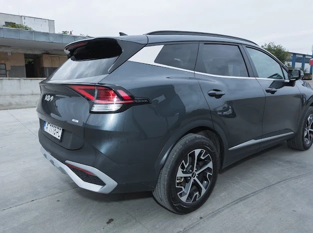 Kia Sportage, снимка 9 - Автомобили и джипове - 56140497