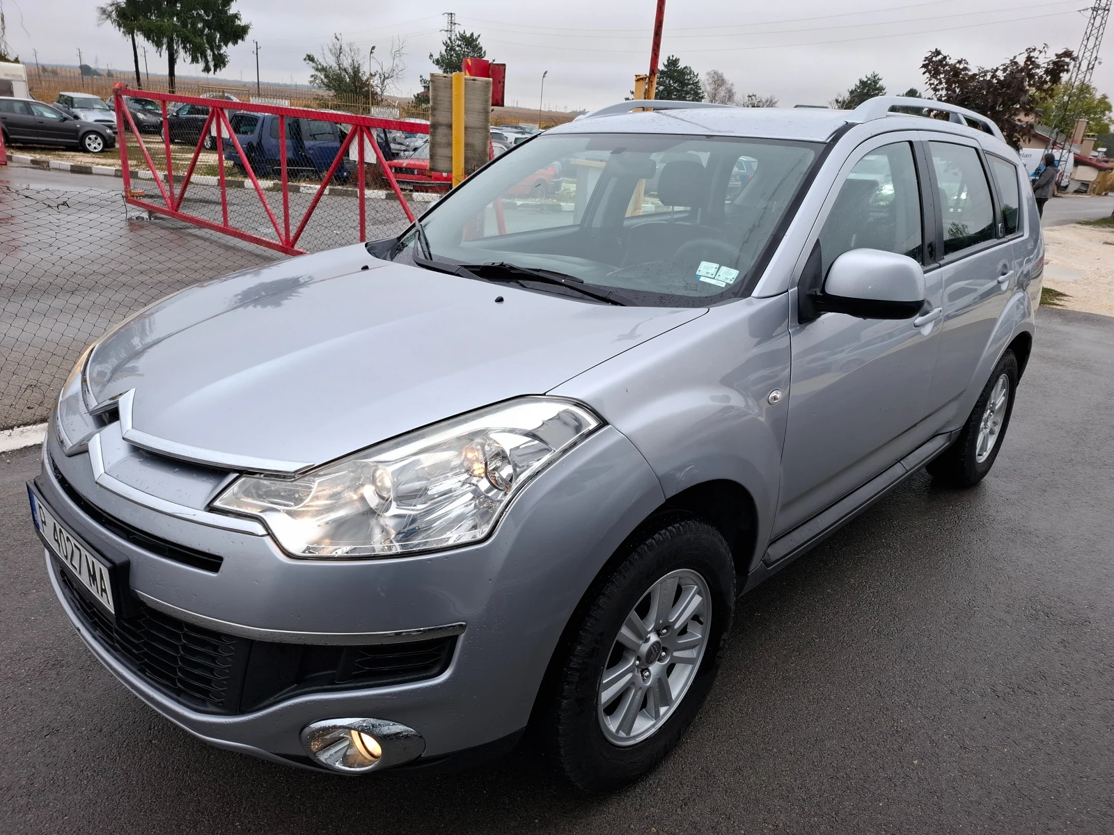 Citroen C-Crosser 4+ 1 - изображение 3