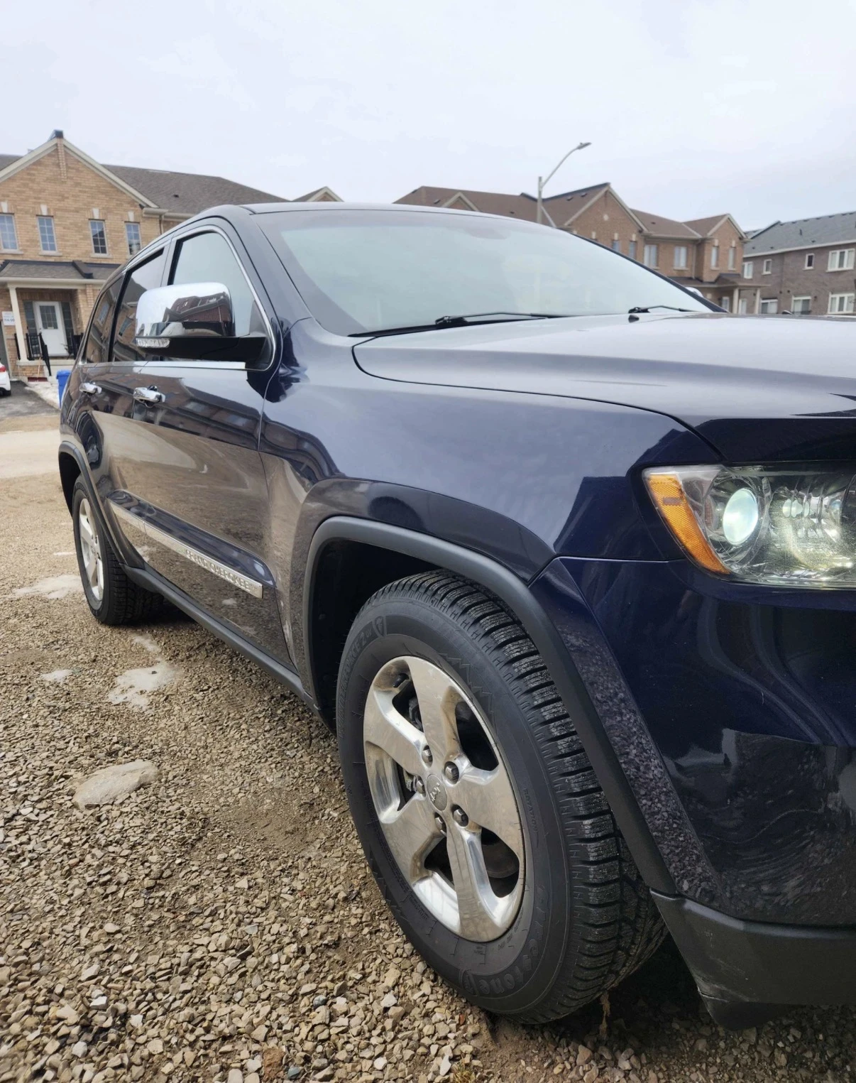 Jeep Grand cherokee 5.7 HEMI * ОБДУХВАНЕ * TV * СЕРВИЗНА ИСТОРИЯ * , снимка 4 - Автомобили и джипове - 54079841