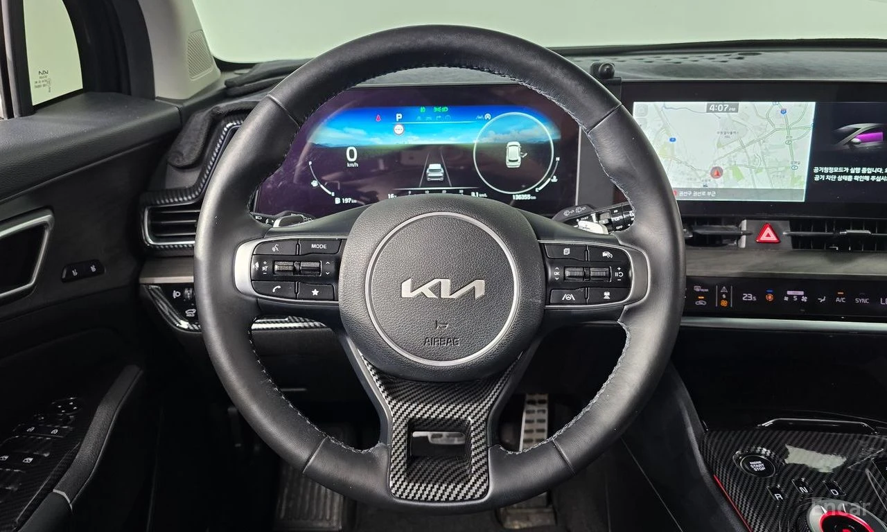 Kia Sportage 1.6L-TURBO* SIGNATURE* DIGITAL* CARBON-INTERIOR* , снимка 7 - Автомобили и джипове - 54544873