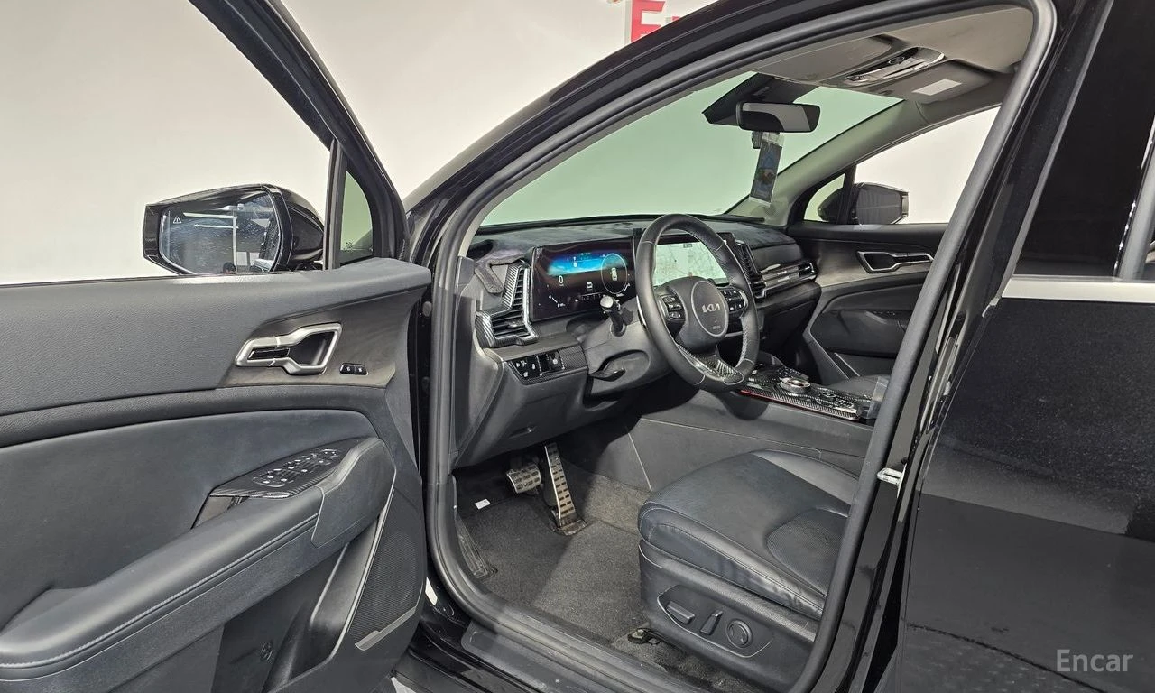 Kia Sportage 1.6L-TURBO* SIGNATURE* DIGITAL* CARBON-INTERIOR* , снимка 5 - Автомобили и джипове - 54544873