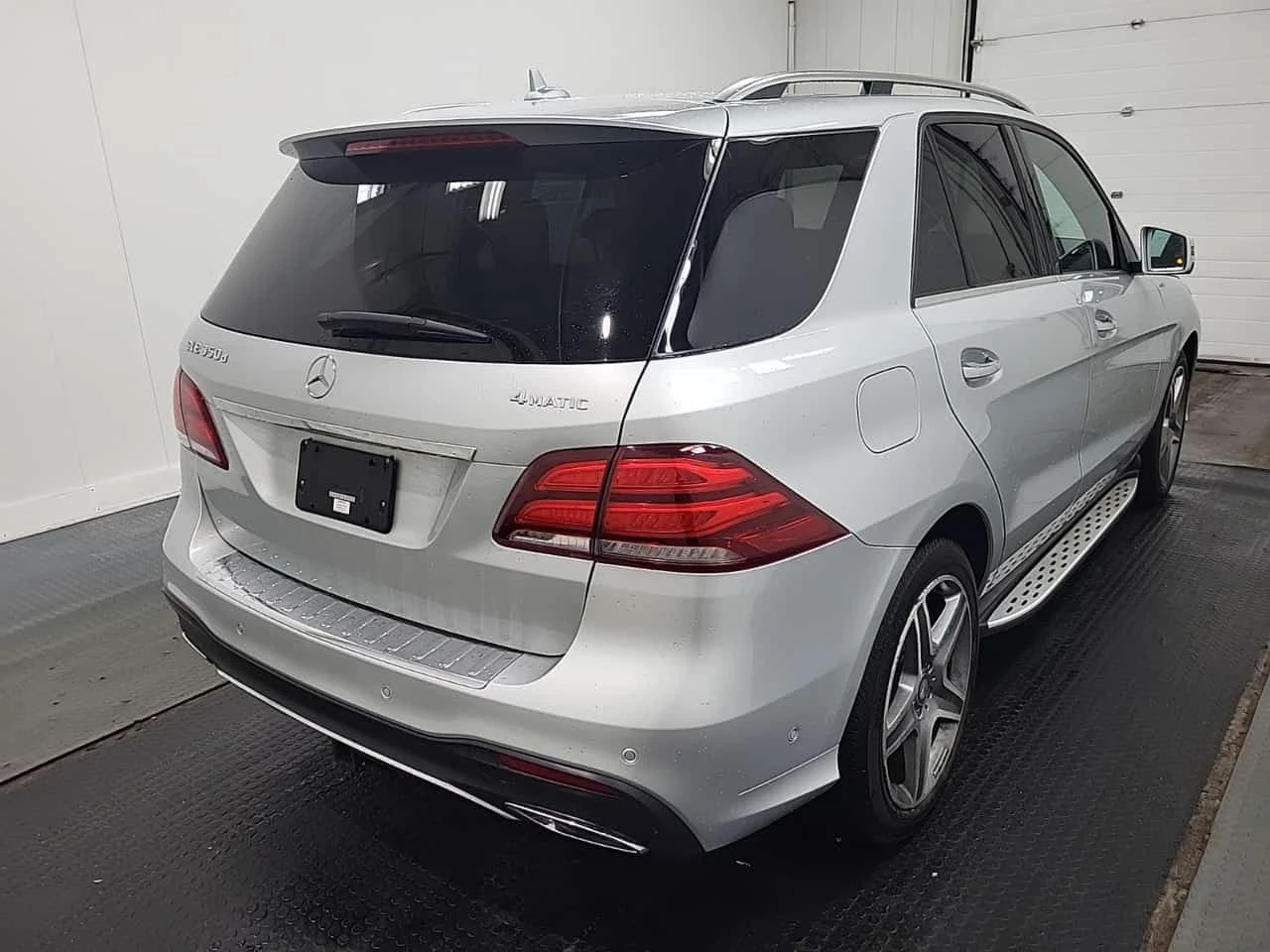 Mercedes-Benz GLE 350 * DIESEL * Без инциденти * CARFAX * 135k km * , снимка 3 - Автомобили и джипове - 54593029