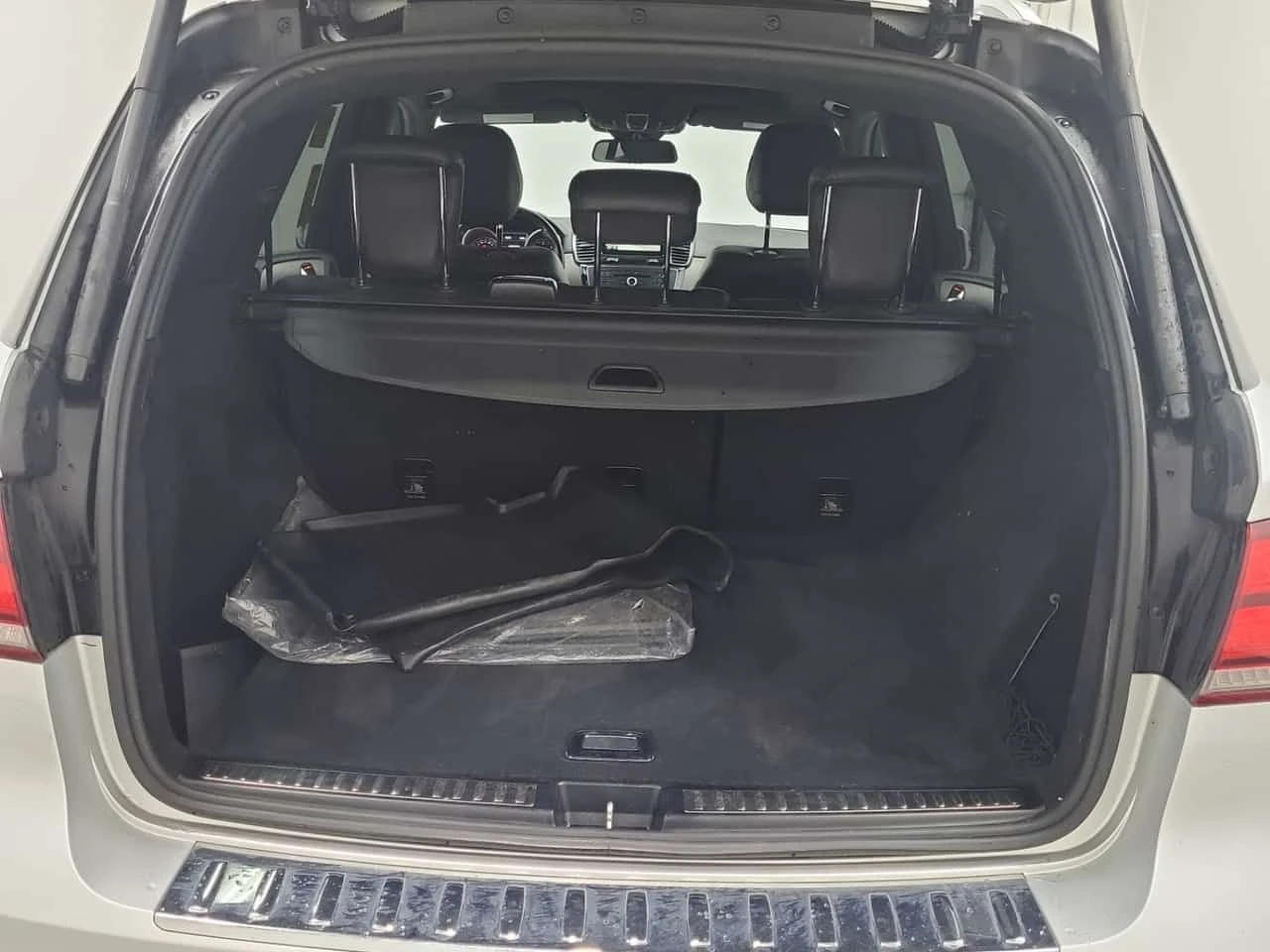 Mercedes-Benz GLE 350 * DIESEL * Без инциденти * CARFAX * 135k km * , снимка 14 - Автомобили и джипове - 54593029