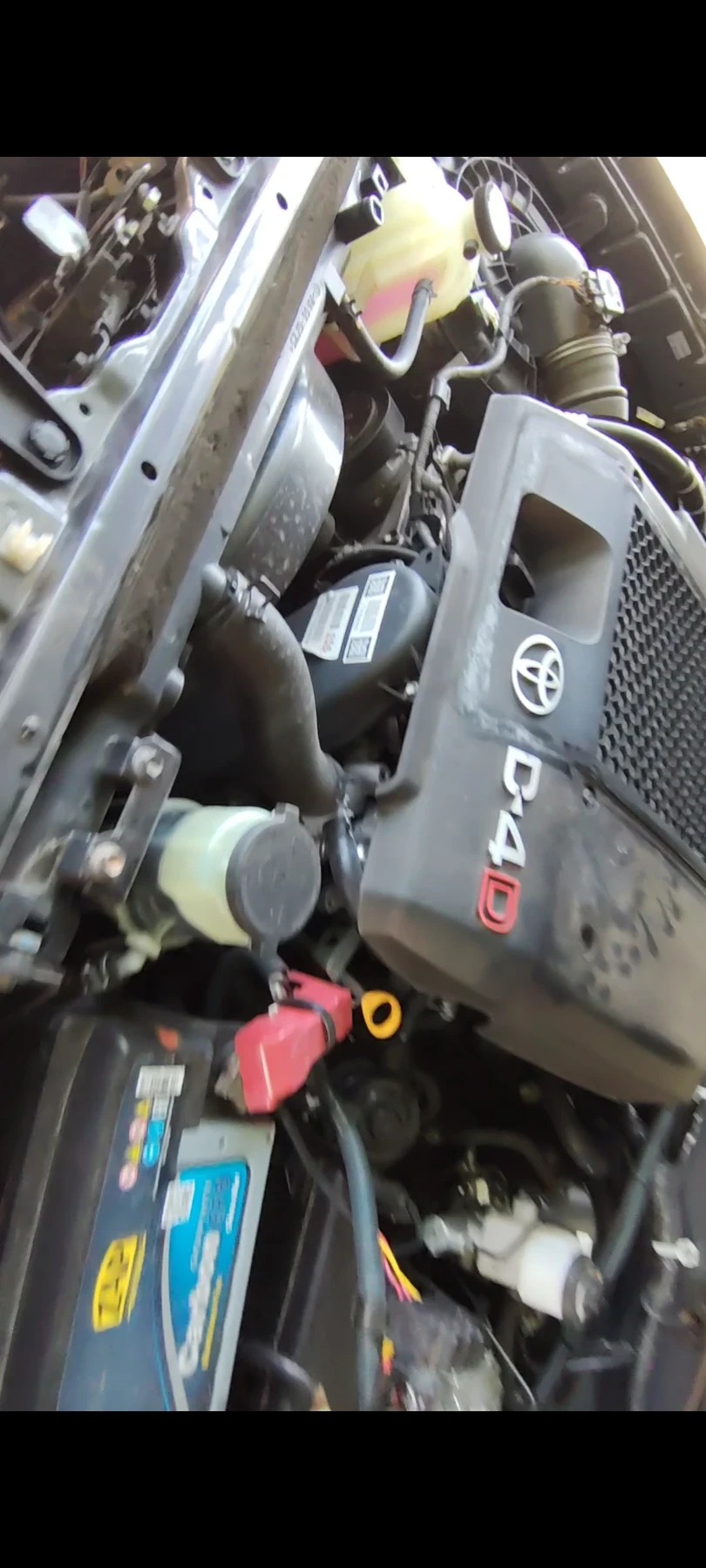 Toyota Hilux, снимка 3 - Автомобили и джипове - 54780893