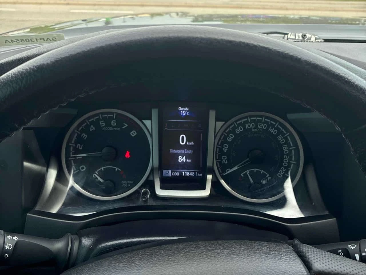 Toyota Tacoma * Nightshade * АВТОКРЕДИТ БЕЗ ПЪРВОНАЧАЛНА ВНОСКА*, снимка 8 - Автомобили и джипове - 55165384