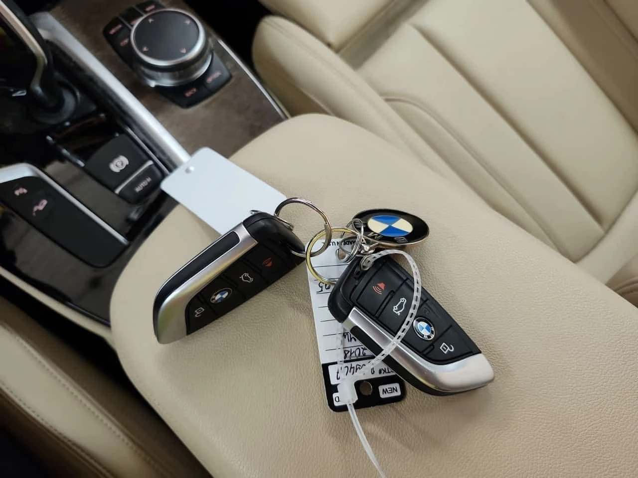 BMW X3 * XDRIVE30I * CARFAX * БЕЗ ПЪРВОНАЧАЛНА ВНОСКА, снимка 8 - Автомобили и джипове - 55301256
