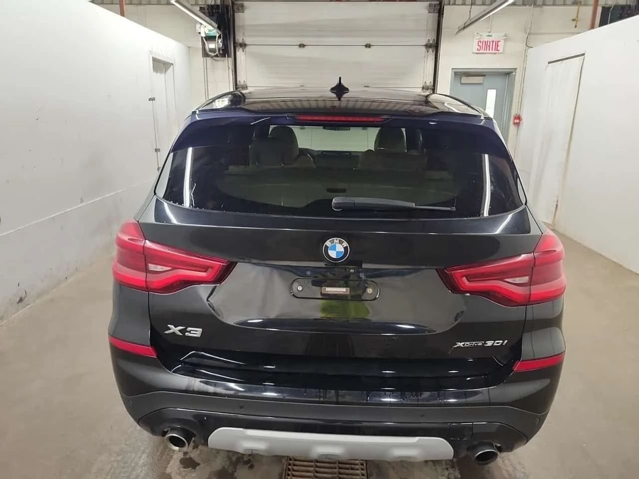 BMW X3 * XDRIVE30I * CARFAX * БЕЗ ПЪРВОНАЧАЛНА ВНОСКА, снимка 17 - Автомобили и джипове - 55301256