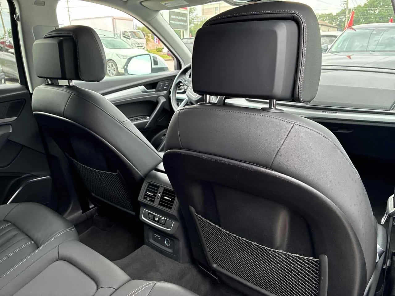 Audi Q5 * Komfort * CARFAX * , снимка 16 - Автомобили и джипове - 55609153