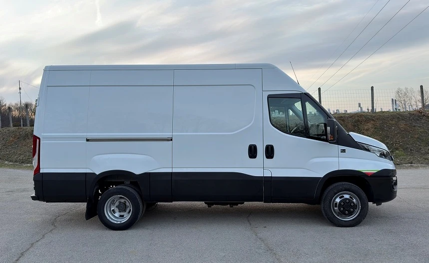 Iveco 35c15 3.0L* �����* 196xKM* �������* ��.����* 3.5� | Mobile.bg � ����������� 4