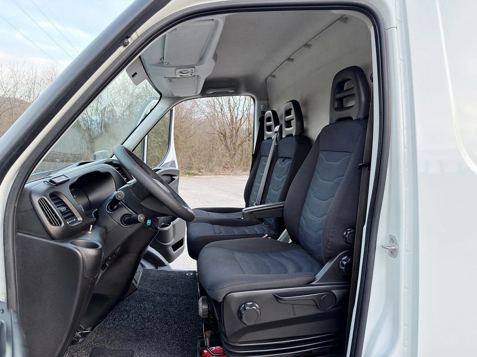 Iveco 35c15 3.0L* �����* 196xKM* �������* ��.����* 3.5� | Mobile.bg � ����������� 8