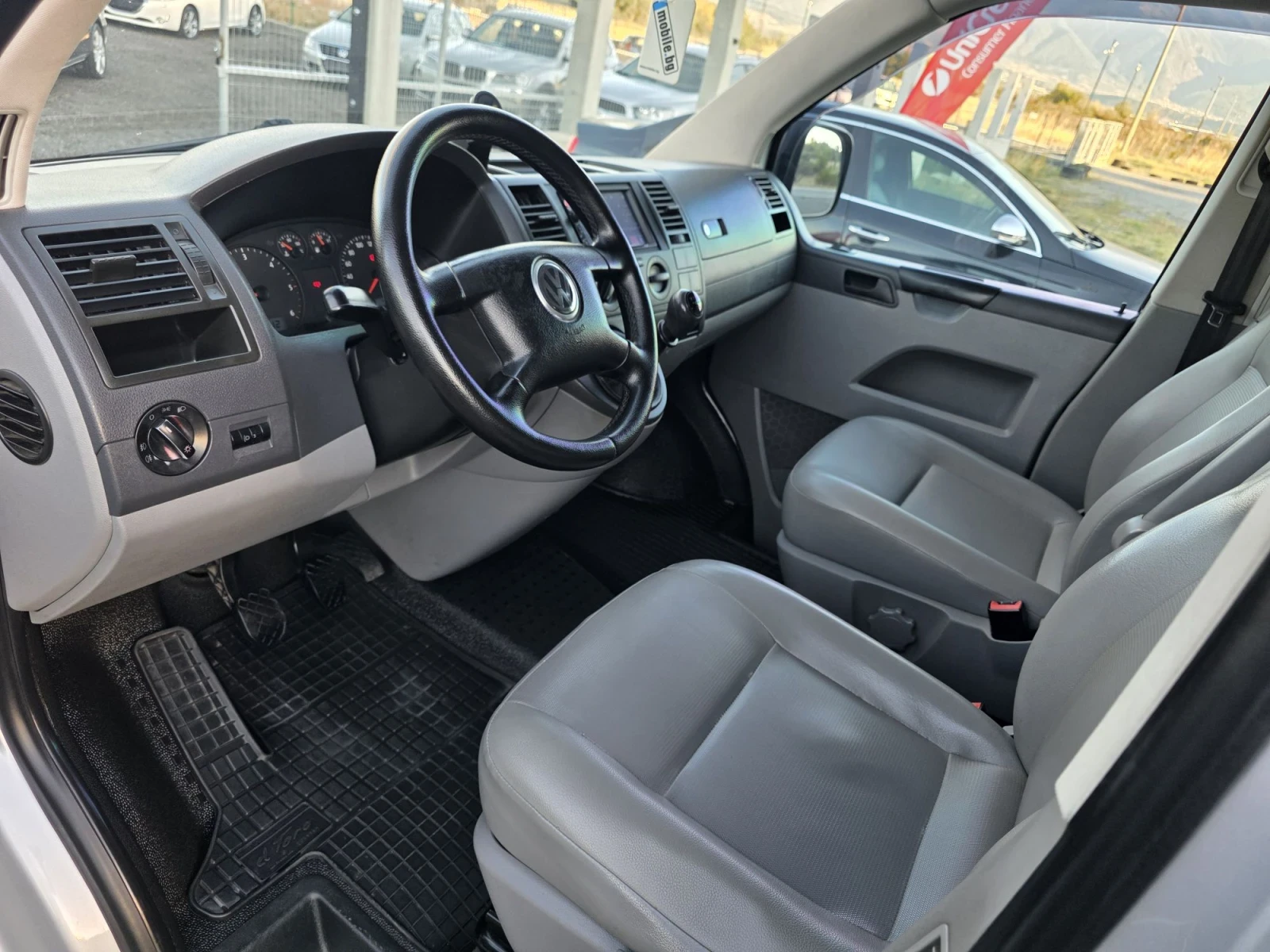 VW Transporter 2.5tdi/131k.s. 8+ 1, снимка 9 - Бусове и автобуси - 56305677