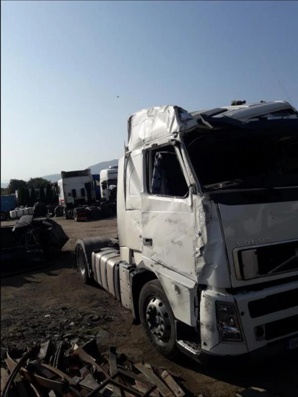 Volvo Fh 12 Euro 5, снимка 2 - Камиони - 22630239