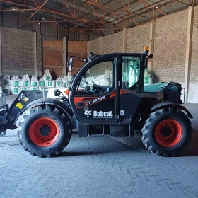 Телескопичен товарач Bobcat TL38.70HF_, снимка 2