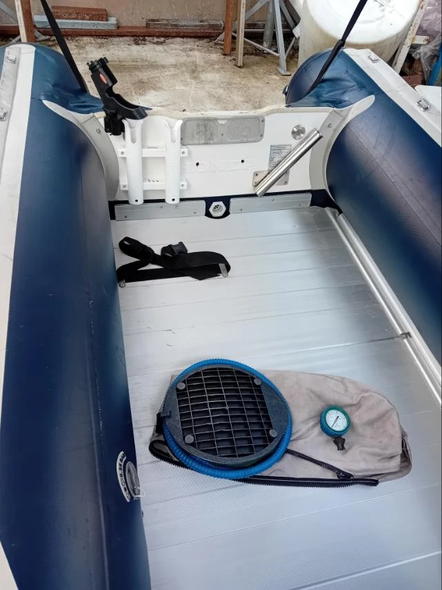 Надуваема лодка Honda Marine Т 35 AL - изображение 5