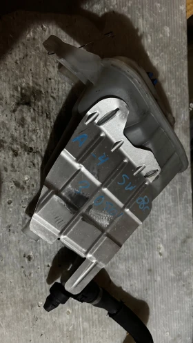 Разширителен съд , охладителна течност за Audi A4 - 8K0121405E