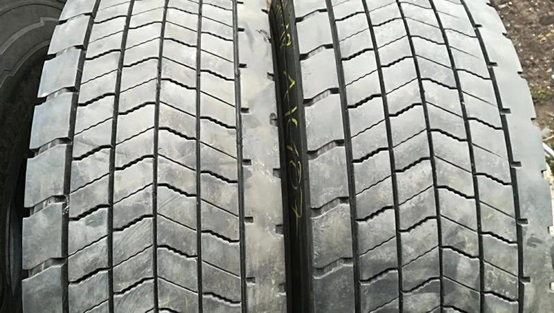 Гуми Летни 315/80R22.5, снимка 3 - Гуми и джанти - 25339243