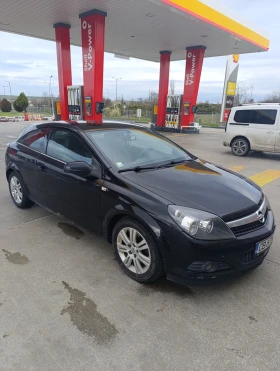 Opel Astra H, снимка 1