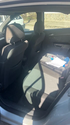 Opel Astra 1.7 , снимка 6