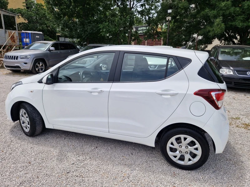 Hyundai I10 1.0I/фабрична газ, снимка 8 - Автомобили и джипове - 46098410