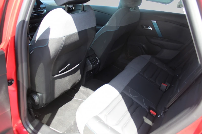 Citroen C4 SHINE Electric 136 (100kW) E6//2210033, снимка 7 - Автомобили и джипове - 46897363