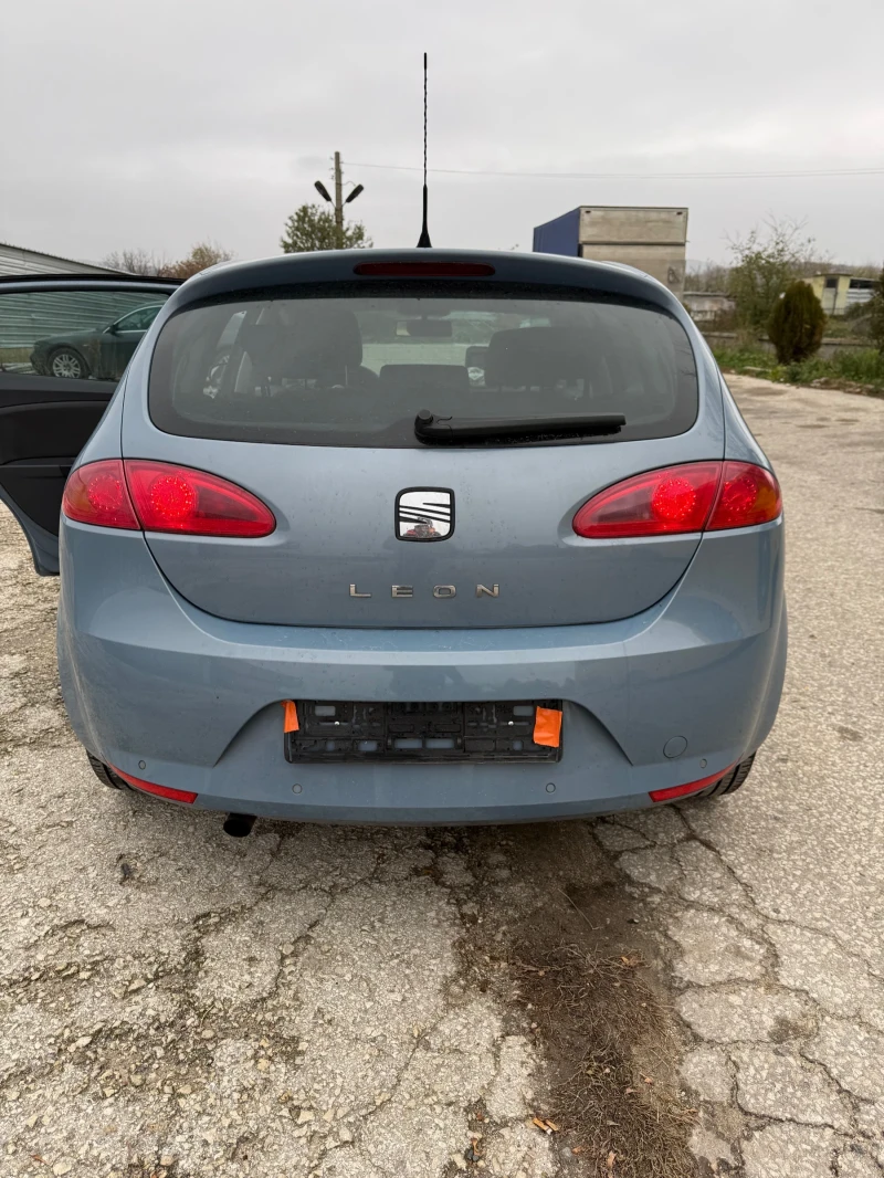 Seat Leon 1.6i bse ръчка, снимка 12 - Автомобили и джипове - 48035994