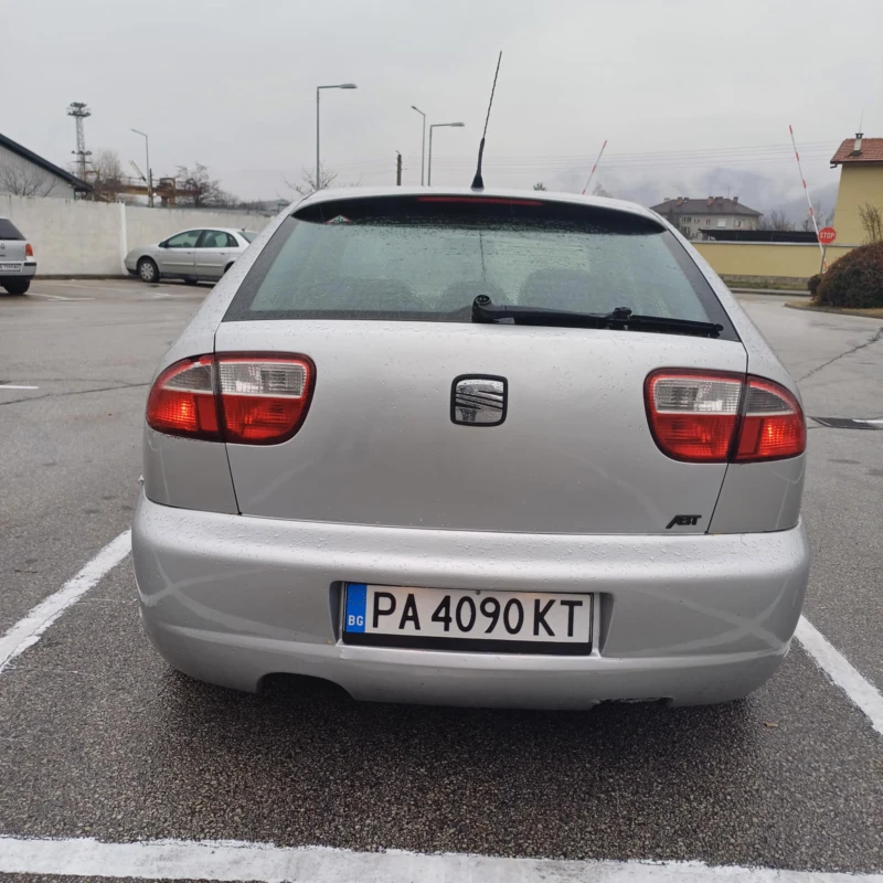 Seat Leon, снимка 10 - Автомобили и джипове - 48168765