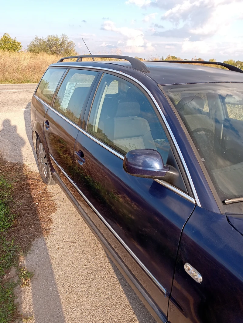 VW Passat  2, 0i, снимка 9 - Автомобили и джипове - 48228836