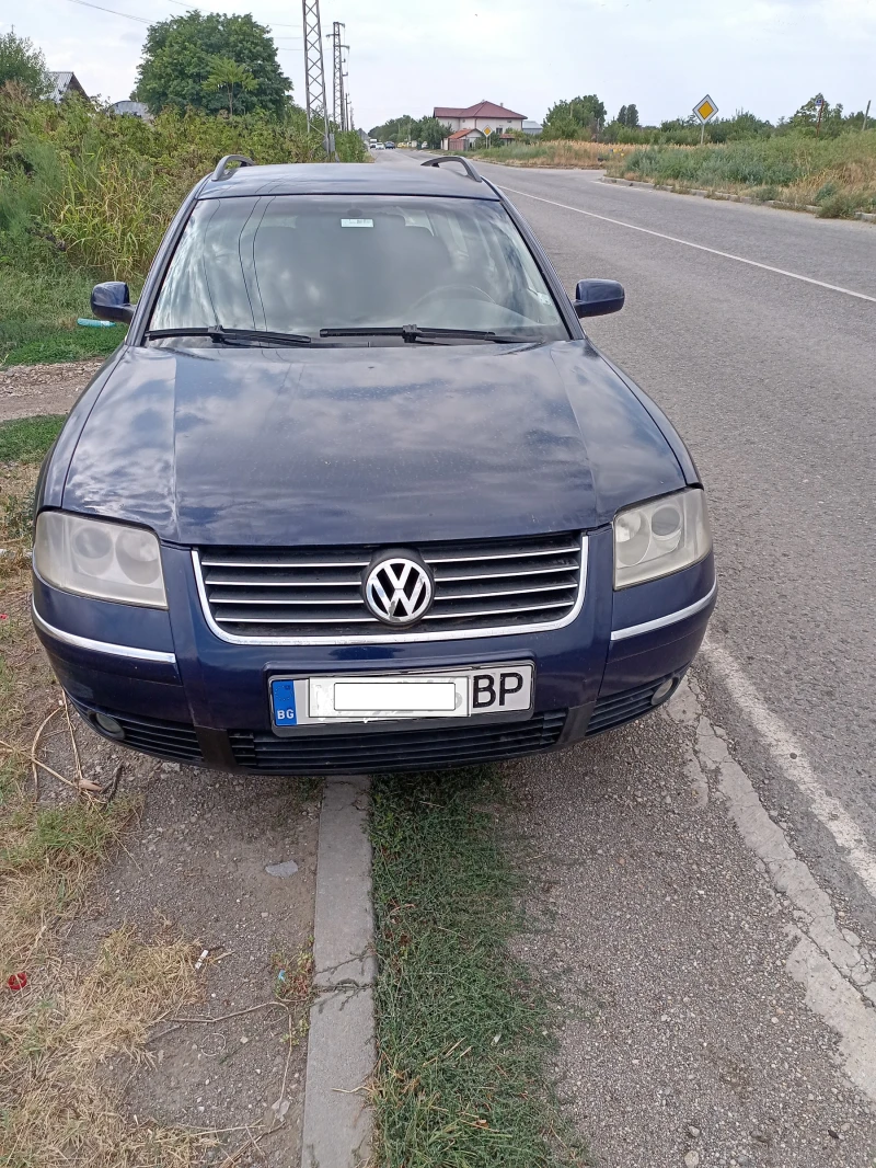 VW Passat  2, 0i, снимка 1 - Автомобили и джипове - 48228836