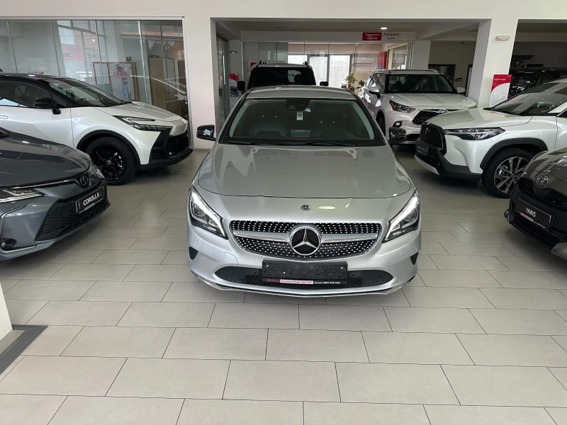 Mercedes-Benz CLA 200, снимка 1 - Автомобили и джипове - 48234266