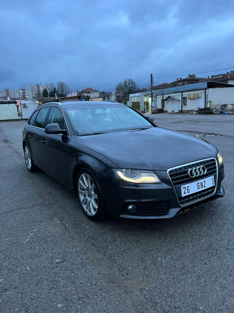 Audi A4, снимка 1 - Автомобили и джипове - 48456583