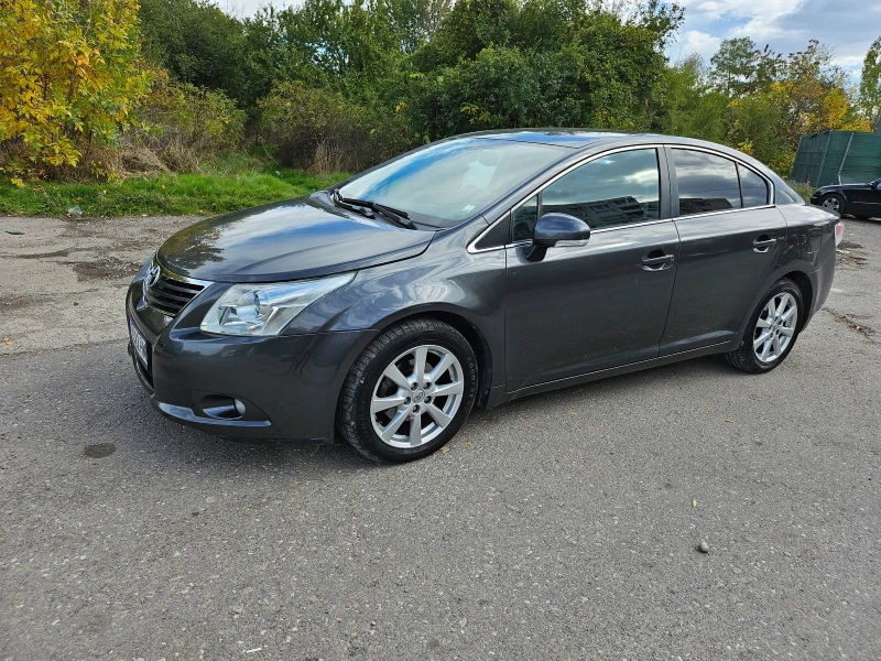 Toyota Avensis 2.0 D-4D 126к.с, снимка 6 - Автомобили и джипове - 48838353