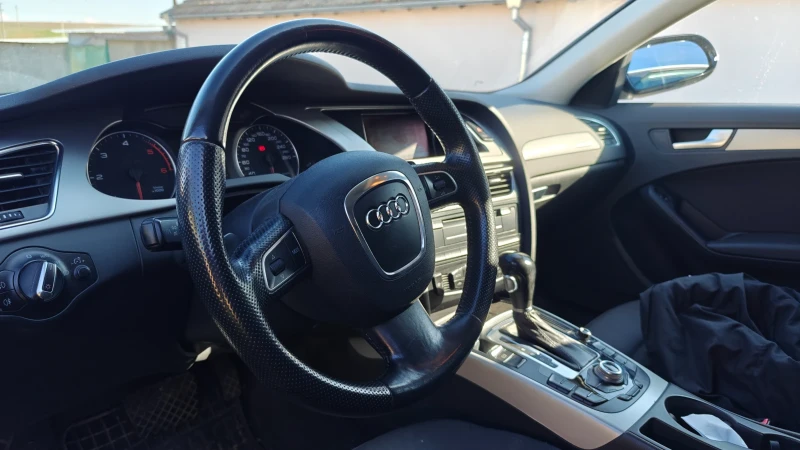 Audi A4, снимка 6 - Автомобили и джипове - 52403433