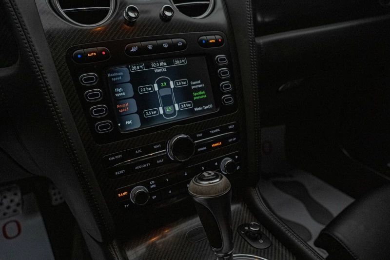 Bentley Continental gt SuperSport/Керамика/Карбон/F1, снимка 11 - Автомобили и джипове - 52630895