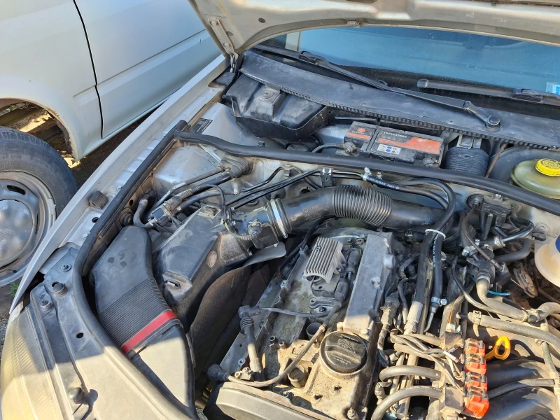 VW Passat, снимка 4 - Автомобили и джипове - 52635597