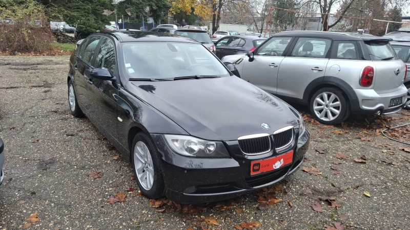 BMW 320 320d/Navi/Седан/163кс, снимка 8 - Автомобили и джипове - 52704963