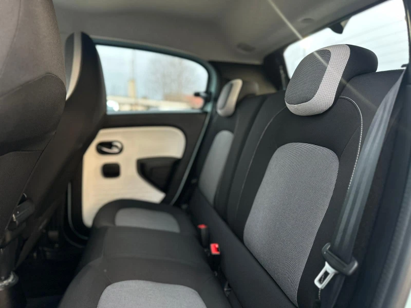 Renault Twingo / ГАРАНЦИЯ НА БАТЕРИЯТА ДО 2032 ИЛИ 160000 КМ /, снимка 10 - Автомобили и джипове - 53441502