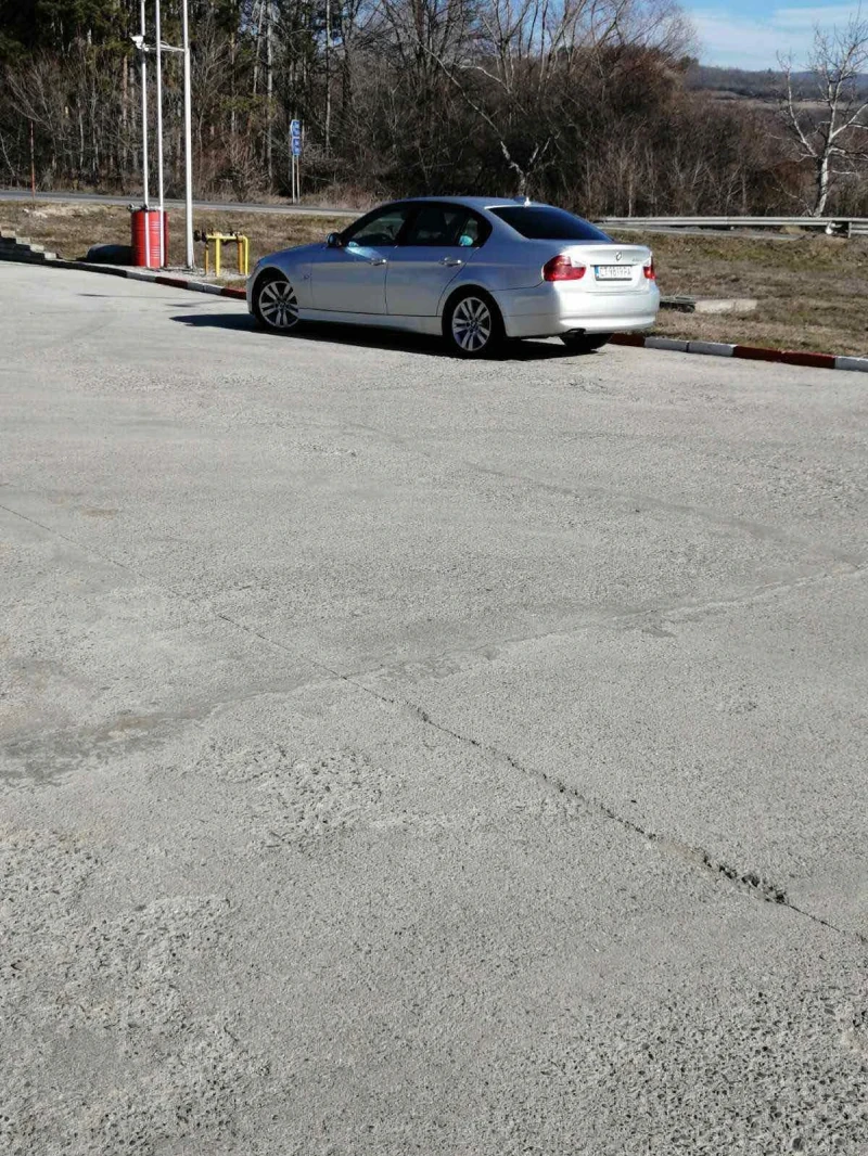 BMW 320, снимка 4 - Автомобили и джипове - 53488801