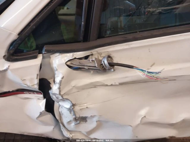 VW Golf GTI 2.0T 380 SE | Mobile.bg   15